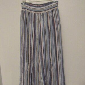 Land n' Sea Linen Blend Split Front Wide Leg Pants Meduim Lounge Beachy Comfront